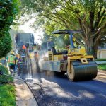 Windermere,,Florida,,Usa,-,May,18,,2017:,Asphalt,Paving,Crew